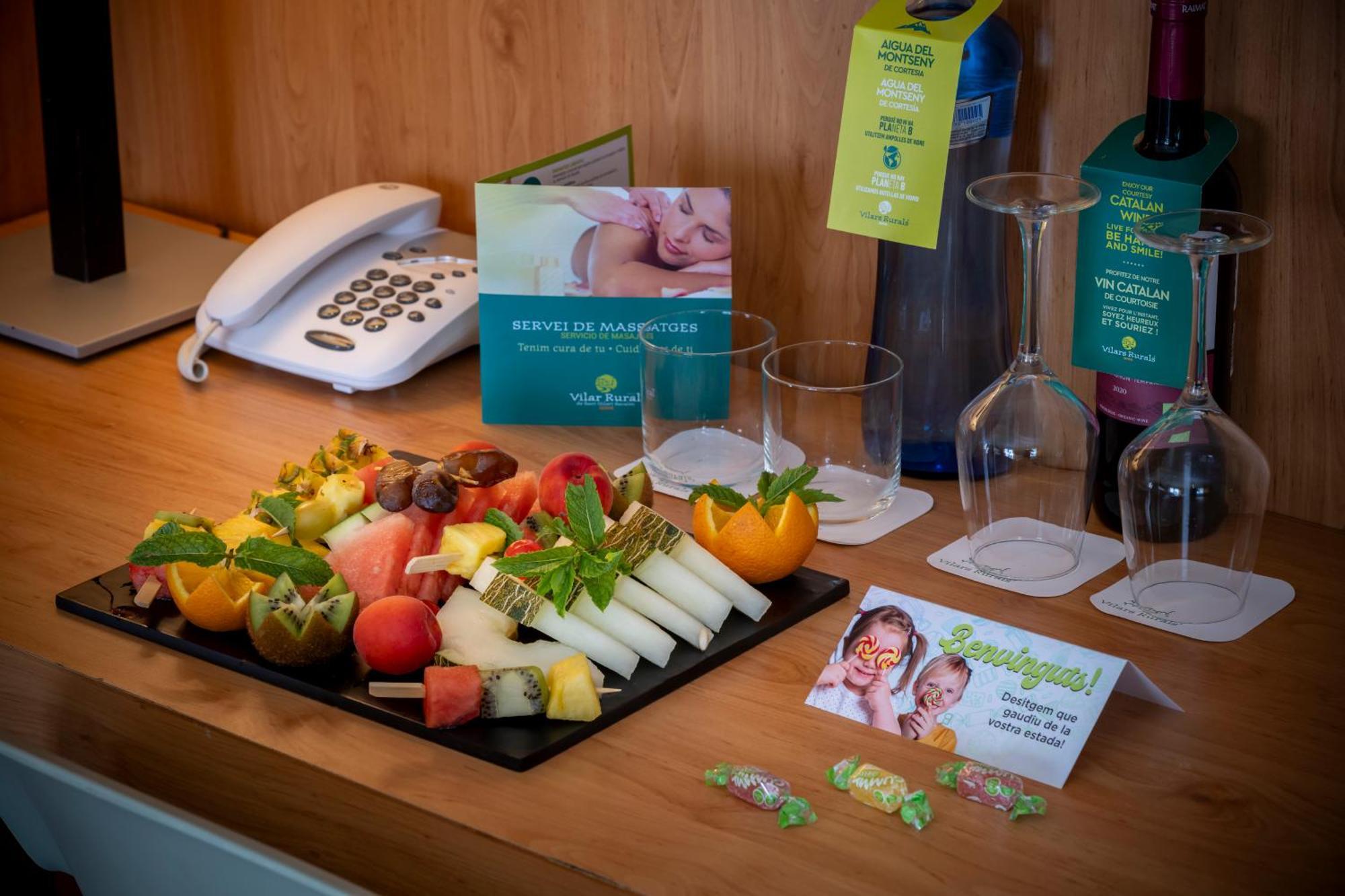 Vilar Rural De Sant Hilari Sacalm By Serhs Hotels Ruang foto