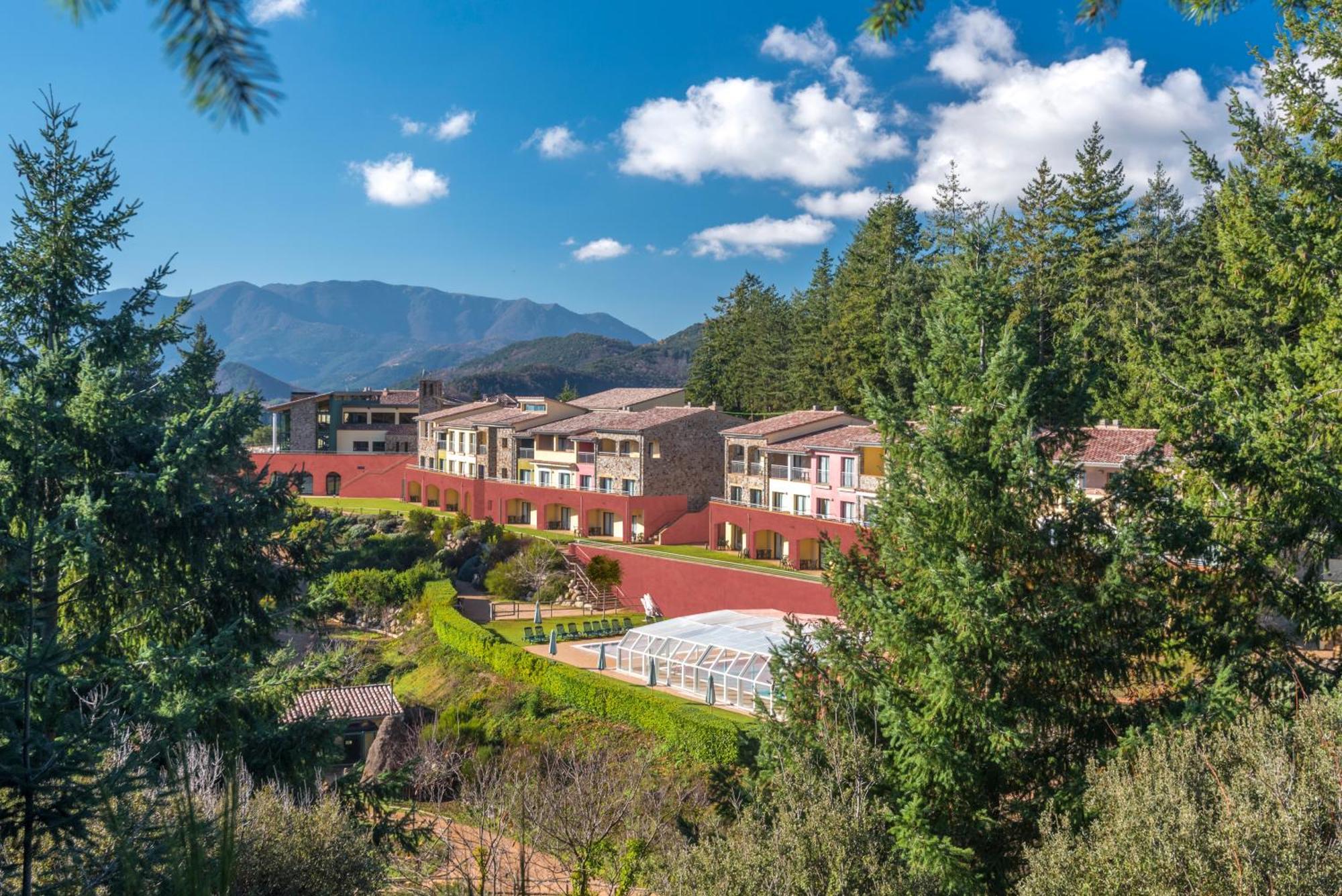 Vilar Rural De Sant Hilari Sacalm By Serhs Hotels Bagian luar foto