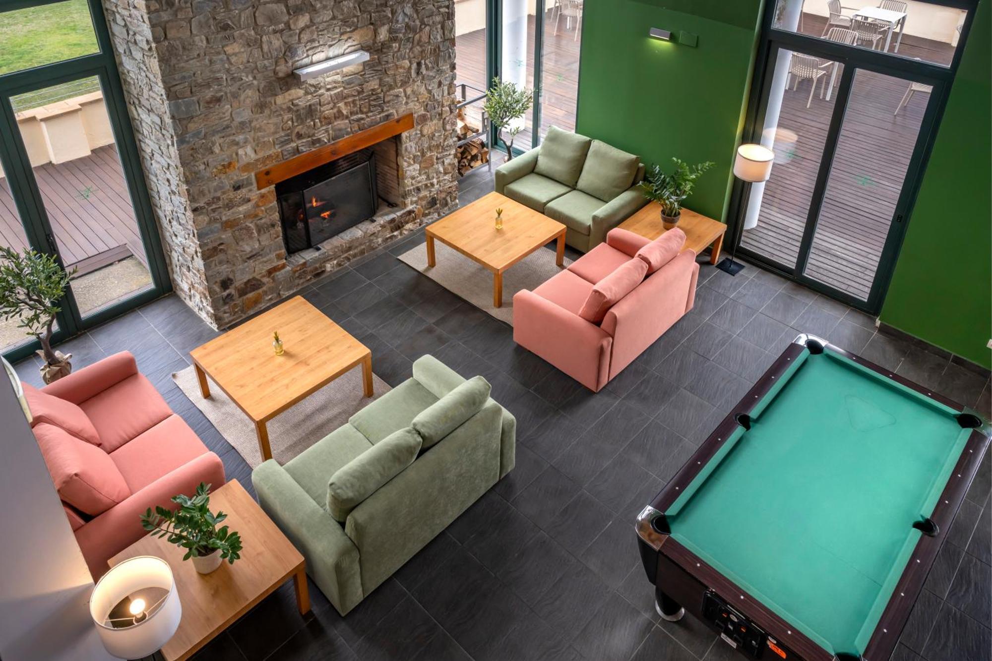 Vilar Rural De Sant Hilari Sacalm By Serhs Hotels Bagian luar foto