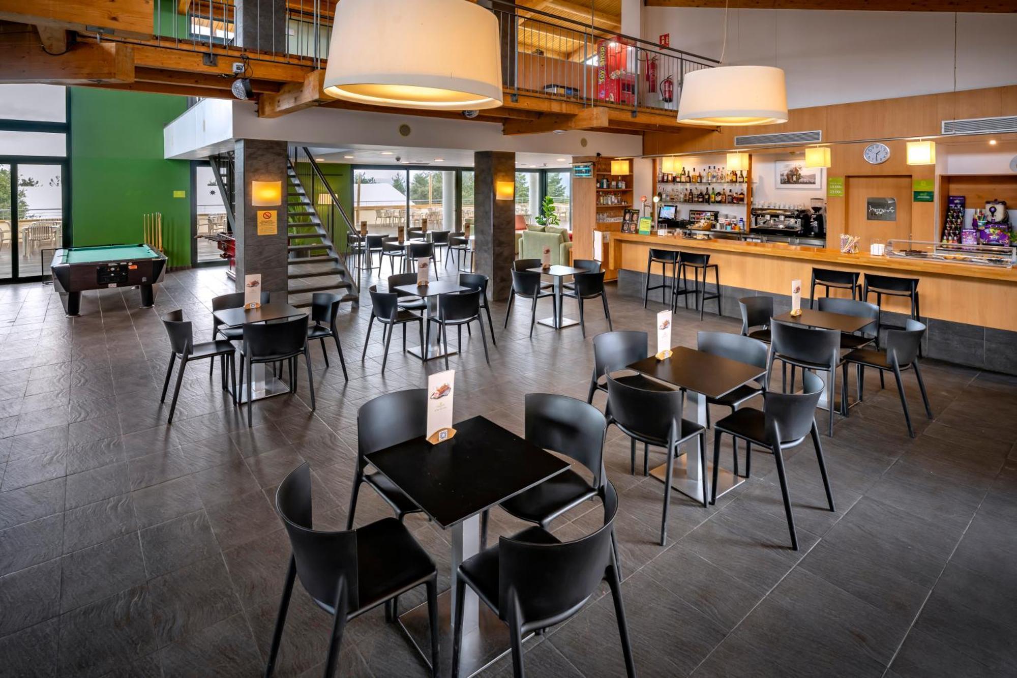 Vilar Rural De Sant Hilari Sacalm By Serhs Hotels Bagian luar foto